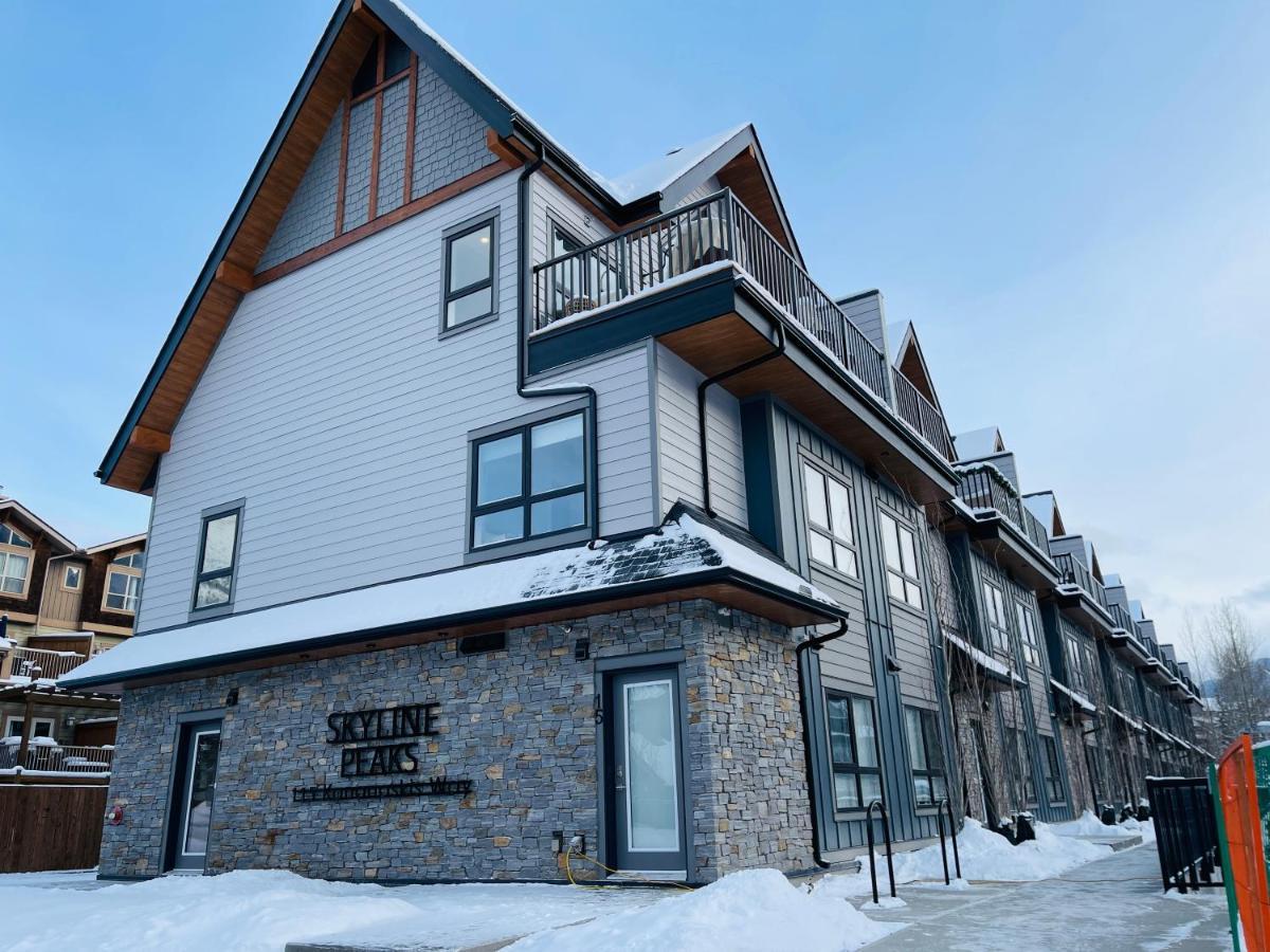 Joes Brand New 2 King Bedrooms Townhome In Canmore Eksteriør billede